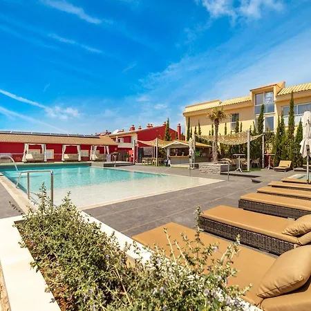 Paradise Residencial Apart&suites 4*