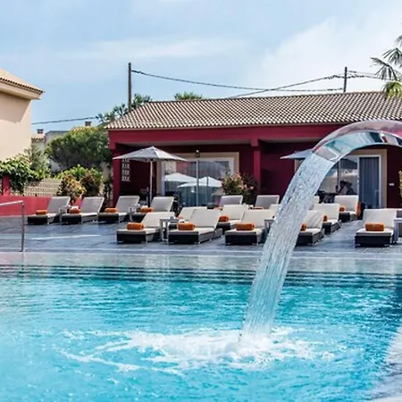 Aparthotel Paradise Residencial Apart&suites 4*