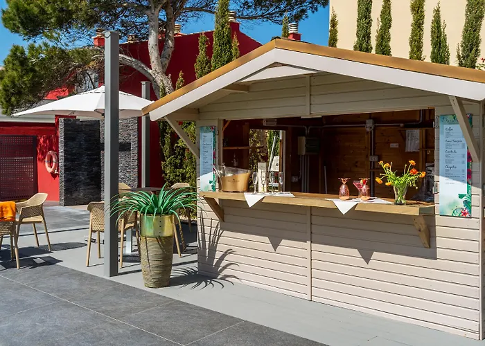 Paradise Residencial Appart hôtel 4*