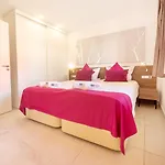 Aparthotel Paradise Residencial