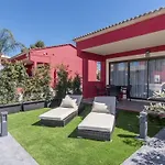 Paradise Residencial Apart&suites شقة فندقية كالا راتخاذا