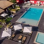 Paradise Residencial Apart&suites شقة فندقية كالا راتخاذا