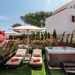 Paradise Residencial Apart&suites 4*