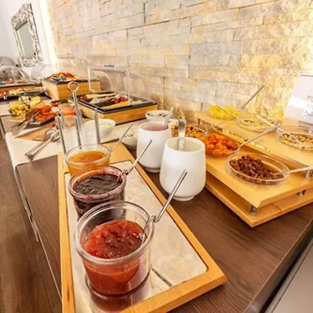Hotel apartamentowy Paradise Residencial 4*