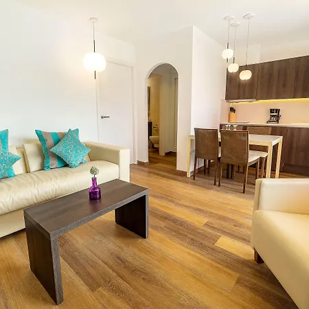 Paradise Residencial Apart&suites Cala Ratjada (Mallorca)
