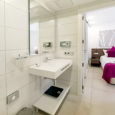 Paradise Residencial Apart&suites 칼라 라트자다