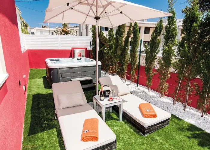 Apartahotel Paradise Residencial 4*